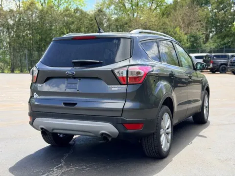 More photos of 2018 Ford Escape Titanium at Hank Graff Chevrolet Davison, MI