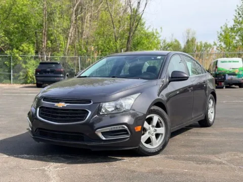 Gray 2016 Chevrolet Cruze Limited 1LT for sale in Davison, MI