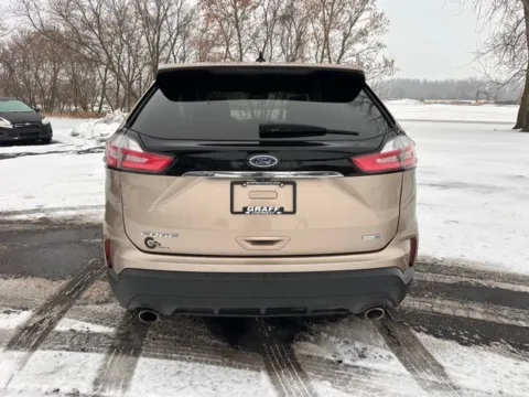 More photos of 2020 Ford Edge SE at Hank Graff Chevrolet Davison, MI