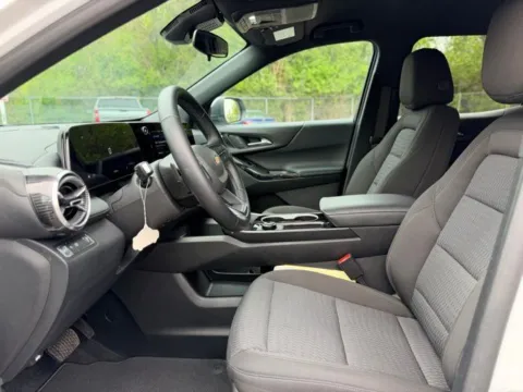 More photos of 2026 Chevrolet Equinox LT at Hank Graff Chevrolet Davison, MI