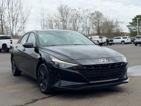 Another view of 2022 Hyundai Elantra Hybrid Blue for sale in Davison, MI at Hank Graff Chevrolet Davison