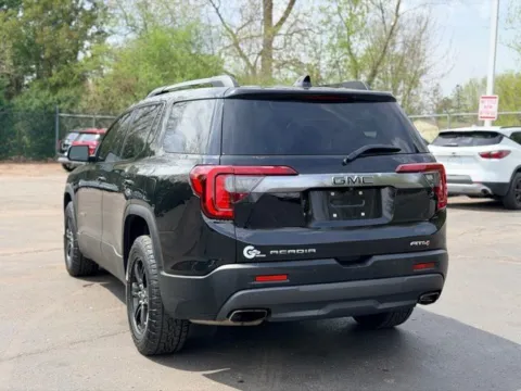 More photos of 2022 GMC Acadia AT4 at Hank Graff Chevrolet Davison, MI