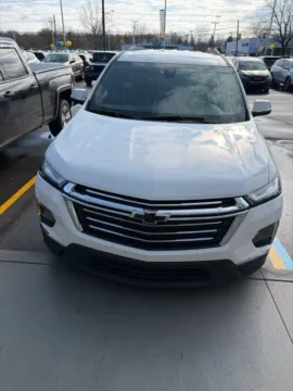 Photos of 2023 Chevrolet Traverse LT for sale in Davison, MI at Hank Graff Chevrolet Davison