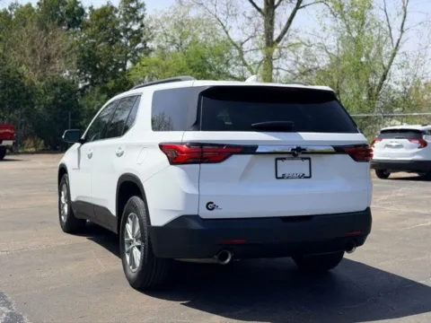 More photos of 2023 Chevrolet Traverse LT at Hank Graff Chevrolet Davison, MI