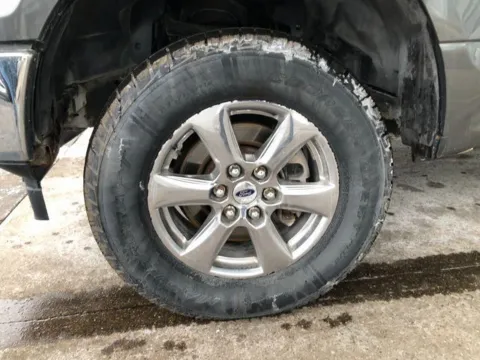 More photos of 2018 Ford F-150 XLT at Hank Graff Chevrolet Davison, MI