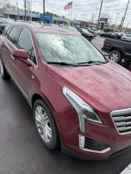 Another view of 2018 Cadillac XT5 Premium Luxury for sale in Davison, MI at Hank Graff Chevrolet Davison