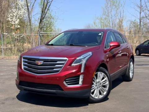 Red 2018 Cadillac XT5 Premium Luxury for sale in Davison, MI