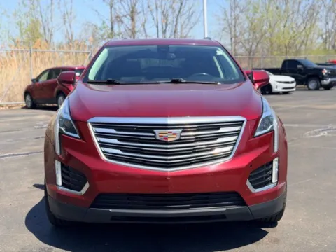 Photos of 2018 Cadillac XT5 Premium Luxury for sale in Davison, MI at Hank Graff Chevrolet Davison