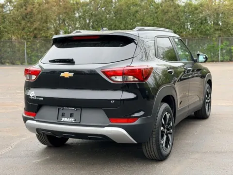 More photos of 2023 Chevrolet TrailBlazer LT at Hank Graff Chevrolet Davison, MI