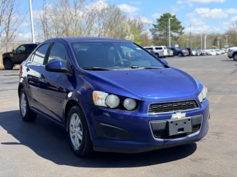 Photos of 2013 Chevrolet Sonic LT for sale in Davison, MI at Hank Graff Chevrolet Davison