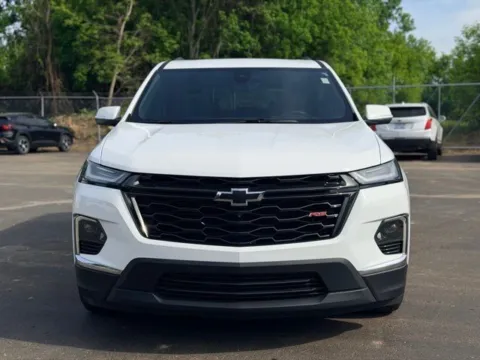 Photos of 2023 Chevrolet Traverse RS for sale in Davison, MI at Hank Graff Chevrolet Davison