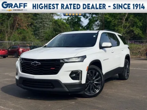 White 2023 Chevrolet Traverse RS for sale in Davison, MI