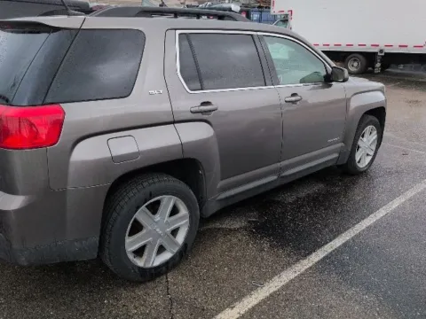 More photos of 2011 GMC Terrain SLT-1 at Hank Graff Chevrolet Davison, MI