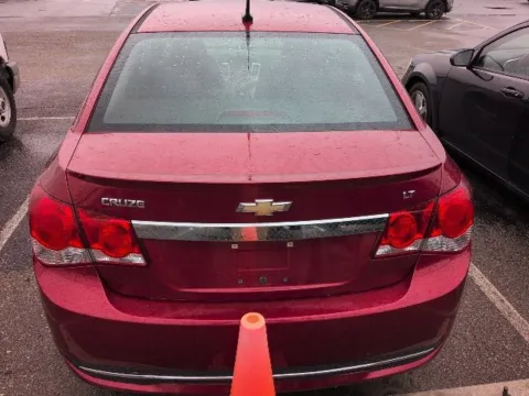 More photos of 2014 Chevrolet Cruze 1LT at Hank Graff Chevrolet Davison, MI