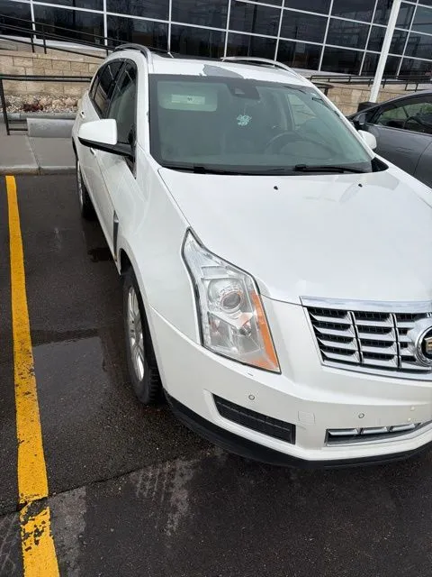 White 2013 Cadillac SRX Luxury for sale in Davison, MI