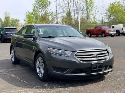 Another view of 2018 Ford Taurus SE for sale in Davison, MI at Hank Graff Chevrolet Davison