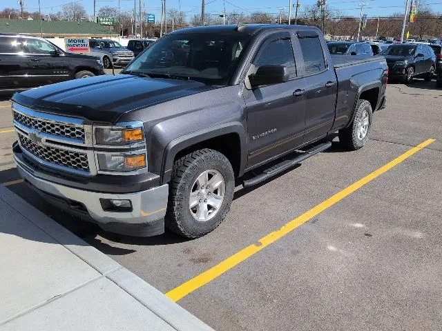 Gray 2015 Chevrolet Silverado 1500 LT for sale in Davison, MI