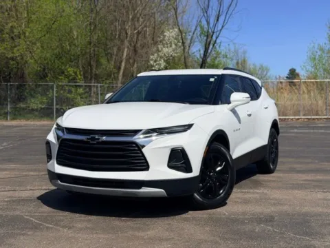 White 2019 Chevrolet Blazer for sale in Davison, MI