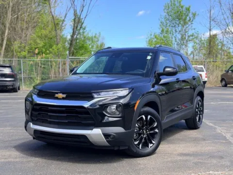 Black 2023 Chevrolet TrailBlazer LT for sale in Davison, MI
