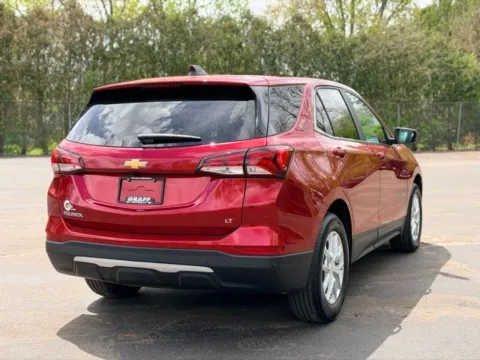 More photos of 2024 Chevrolet Equinox LT at Hank Graff Chevrolet Davison, MI