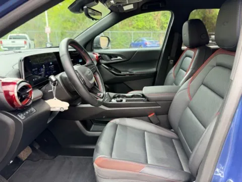 More photos of 2025 Chevrolet Equinox RS at Hank Graff Chevrolet Davison, MI