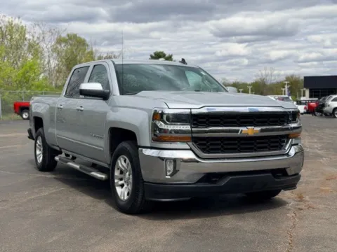 Photos of 2018 Chevrolet Silverado 1500 LT for sale in Davison, MI at Hank Graff Chevrolet Davison
