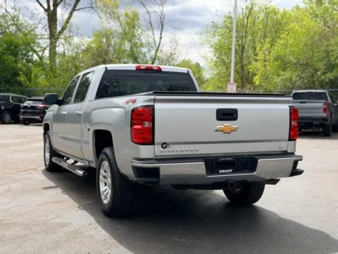 More photos of 2018 Chevrolet Silverado 1500 LT at Hank Graff Chevrolet Davison, MI
