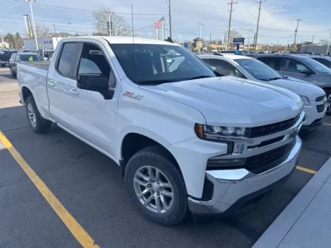 Photos of 2019 Chevrolet Silverado 1500 LT for sale in Davison, MI at Hank Graff Chevrolet Davison