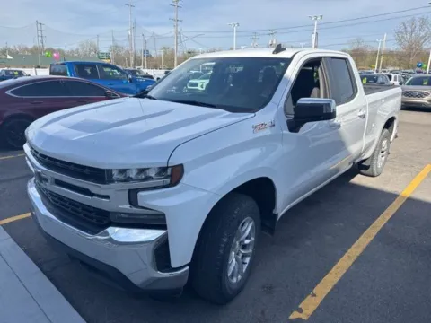 White 2019 Chevrolet Silverado 1500 LT for sale in Davison, MI