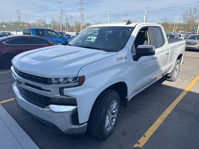 White 2019 Chevrolet Silverado 1500 LT for sale in Davison, MI