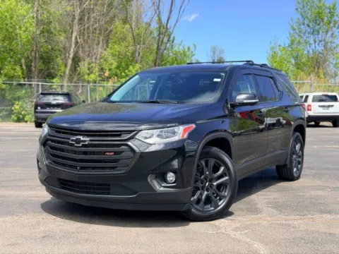 Black 2021 Chevrolet Traverse RS for sale in Davison, MI