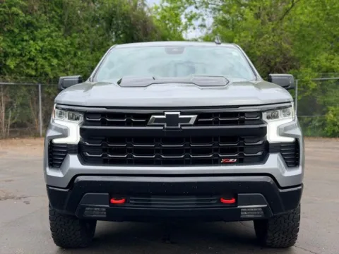 Photos of 2023 Chevrolet Silverado 1500 LT Trail Boss for sale in Davison, MI at Hank Graff Chevrolet Davison