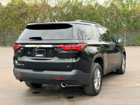 More photos of 2023 Chevrolet Traverse LT at Hank Graff Chevrolet Davison, MI