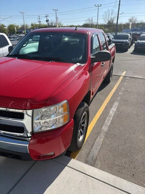 Red 2010 Chevrolet Silverado 1500 LT for sale in Davison, MI
