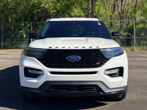 Photos of 2021 Ford Explorer ST for sale in Davison, MI at Hank Graff Chevrolet Davison