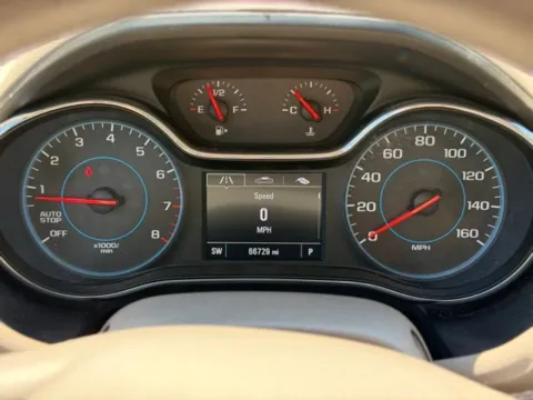 More photos of 2017 Chevrolet Cruze LS at Hank Graff Chevrolet Davison, MI