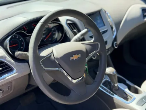 More photos of 2017 Chevrolet Cruze LS at Hank Graff Chevrolet Davison, MI