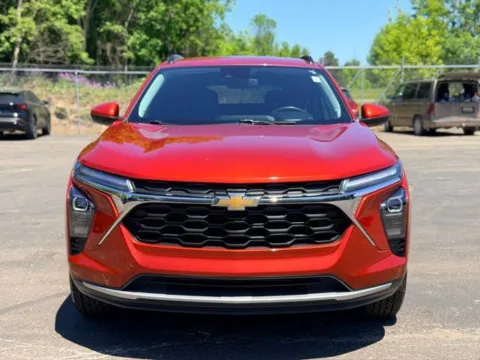 Photos of 2024 Chevrolet Trax LT for sale in Davison, MI at Hank Graff Chevrolet Davison
