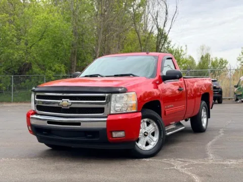 Red 2010 Chevrolet Silverado 1500 LT for sale in Davison, MI