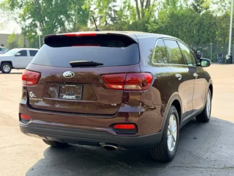 Another view of 2019 Kia Sorento LX for sale in Davison, MI at Hank Graff Chevrolet Davison