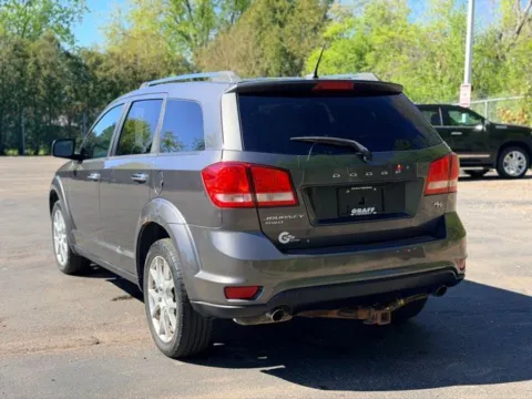 More photos of 2015 Dodge Journey R/T at Hank Graff Chevrolet Davison, MI