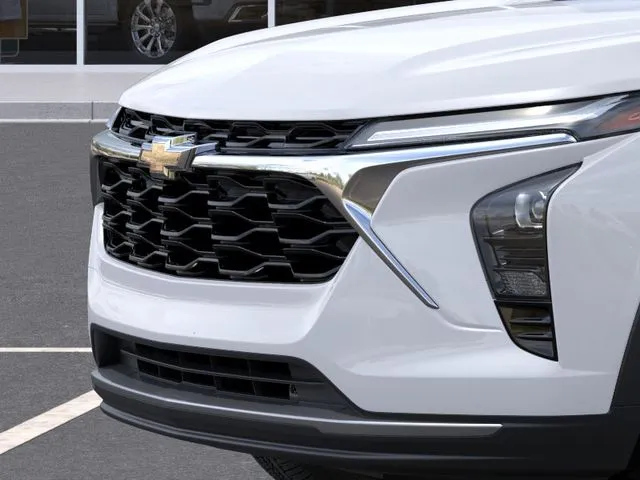 2026 Chevrolet Trax LT - Photo 13