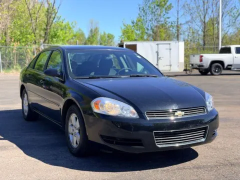 Photos of 2008 Chevrolet Impala LT for sale in Davison, MI at Hank Graff Chevrolet Davison