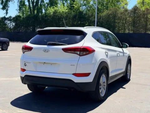 Another view of 2017 Hyundai Tucson SE for sale in Davison, MI at Hank Graff Chevrolet Davison