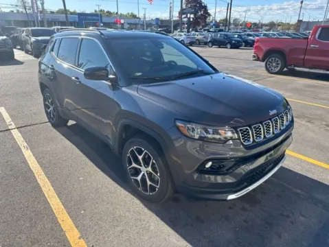 Photos of 2024 Jeep Compass Limited for sale in Davison, MI at Hank Graff Chevrolet Davison