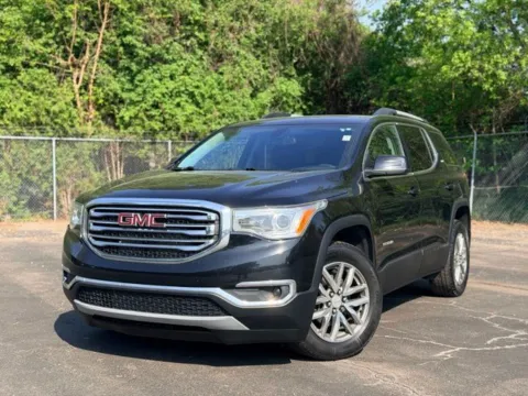 Black 2017 GMC Acadia SLE-2 for sale in Davison, MI