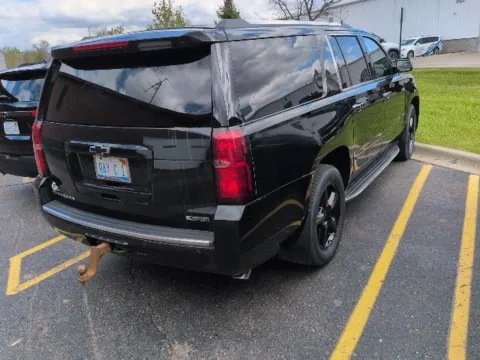 More photos of 2017 Chevrolet Suburban Premier at Hank Graff Chevrolet Davison, MI