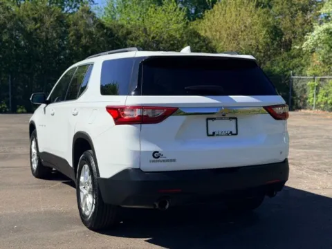 More photos of 2019 Chevrolet Traverse LT at Hank Graff Chevrolet Davison, MI
