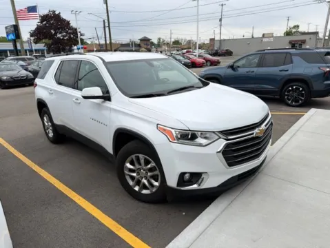 Photos of 2019 Chevrolet Traverse LT for sale in Davison, MI at Hank Graff Chevrolet Davison