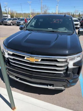 Photos of 2024 Chevrolet Silverado 1500 High Country for sale in Davison, MI at Hank Graff Chevrolet Davison